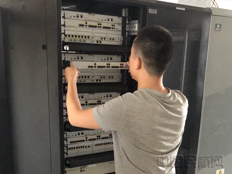 企业网络维护：构建稳固数字防线